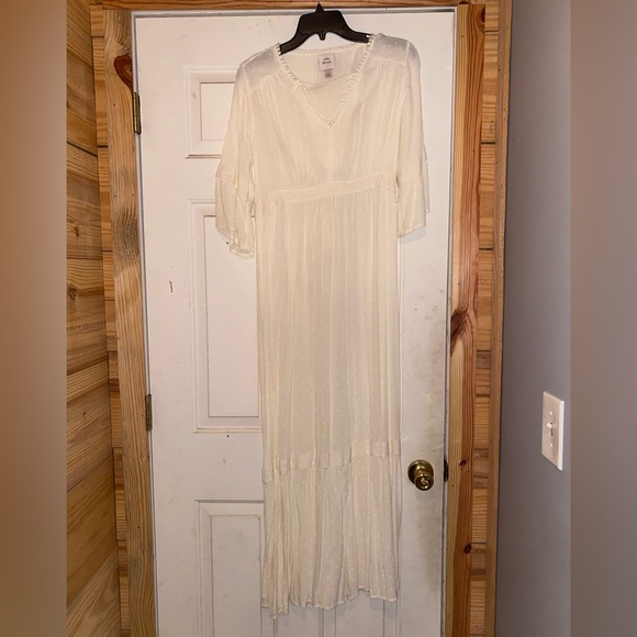 Cream Knox Rose dress - Picture 1 of 3